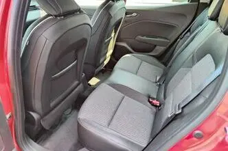 Renault Clio, 1.6, 67 kW, hybrid, automatic, front-wheel drive