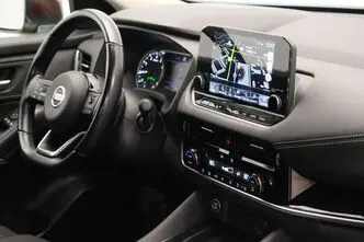 Nissan Qashqai, 1.3, 116 kW, hybrid, automatic, front-wheel drive