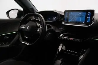 Peugeot 2008, 1.5, 96 kW, diesel, automatic, front-wheel drive