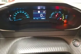 Peugeot e-2008, electric, automatic, front-wheel drive