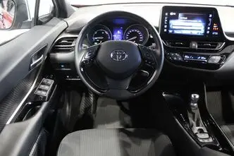 Toyota C-HR, 1.8, 72 kW, hübriid, automaat, esivedu