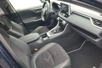 Toyota RAV4, 2.5, 131 kW, hybrid, automatic, front-wheel drive