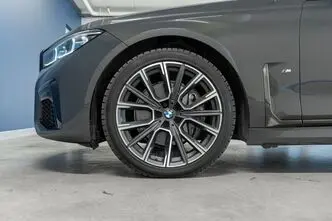 BMW 730, 3.0, 195 kW, diesel, automatic, four-wheel drive