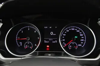 Volkswagen Touran, 1.6, 85 kW, дизель, автомат, передний привод