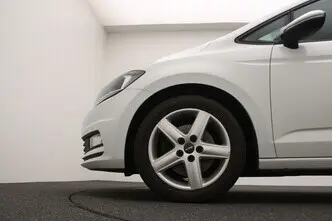 Volkswagen Touran, 1.6, 85 kW, дизель, автомат, передний привод