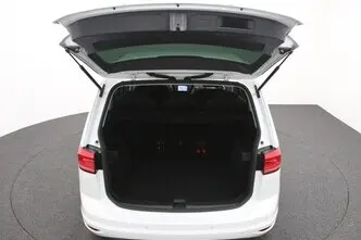 Volkswagen Touran, 1.6, 85 kW, дизель, автомат, передний привод
