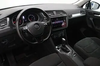 Volkswagen Tiguan, 2.0, 132 kW, bensiin, automaat, nelikvedu