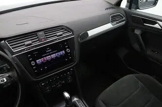 Volkswagen Tiguan, 2.0, 132 kW, bensiin, automaat, nelikvedu