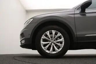 Volkswagen Tiguan, 2.0, 132 kW, bensiin, automaat, nelikvedu