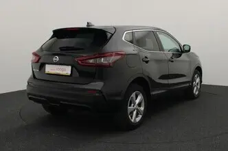 Nissan Qashqai, 1.5, 85 kW, diesel, automatic, front-wheel drive