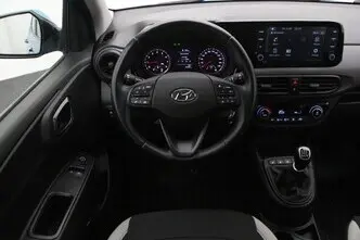 Hyundai i10, 1.0, 49 kW, bensiin, manuaal, esivedu