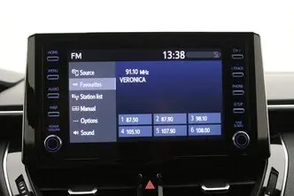 Toyota Corolla, 1.8, 72 kW, hybrid, automatic, front-wheel drive