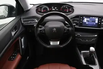 Peugeot 308, 1.6, 88 kW, diesel, manual, front-wheel drive