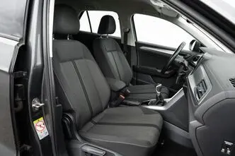 Volkswagen T-Roc, 1.5, 110 kW, petrol, manual, front-wheel drive