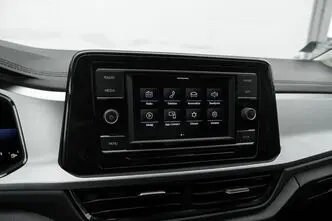 Volkswagen T-Roc, 1.5, 110 kW, petrol, manual, front-wheel drive