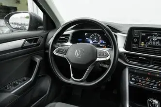 Volkswagen T-Roc, 1.5, 110 kW, petrol, manual, front-wheel drive