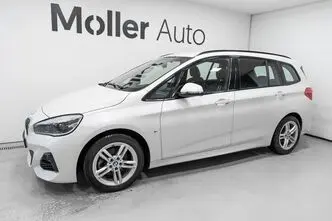 BMW 218, 1.5, 100 kW, бензин, автомат, передний привод