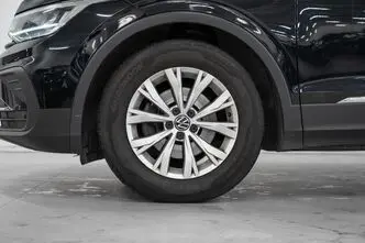 Volkswagen Tiguan, 1.5, 110 kW, petrol, automatic, front-wheel drive
