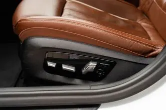 BMW 540, 3.0, 250 kW, bensiin, automaat, nelikvedu