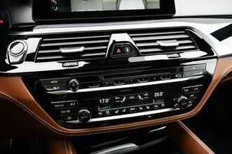 BMW 540, 3.0, 250 kW, bensiin, automaat, nelikvedu