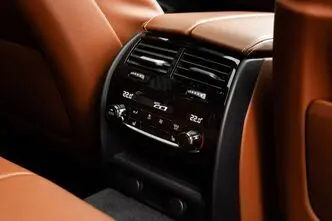 BMW 540, 3.0, 250 kW, bensiin, automaat, nelikvedu