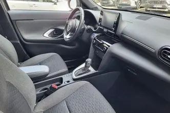 Toyota Yaris Cross, 1.5, 68 kW, hübriid, automaat, esivedu