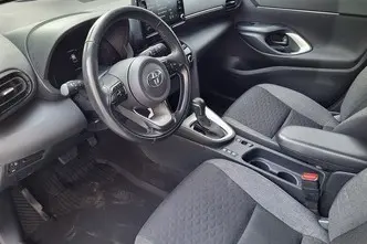 Toyota Yaris Cross, 1.5, 68 kW, hübriid, automaat, esivedu