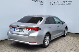 Toyota Corolla, 1.8, 72 kW, hybrid, automatic, front-wheel drive