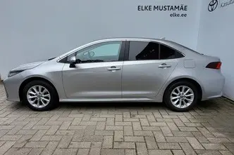 Toyota Corolla, 1.8, 72 kW, hybrid, automatic, front-wheel drive