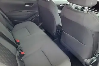 Toyota Corolla, 1.8, 72 kW, hybrid, automatic, front-wheel drive