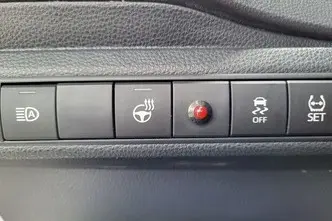 Toyota Corolla, 1.8, 72 kW, hybrid, automatic, front-wheel drive