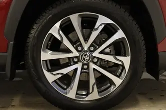 Toyota Corolla Cross, 1.8, 72 kW, hybrid, automatic, front-wheel drive