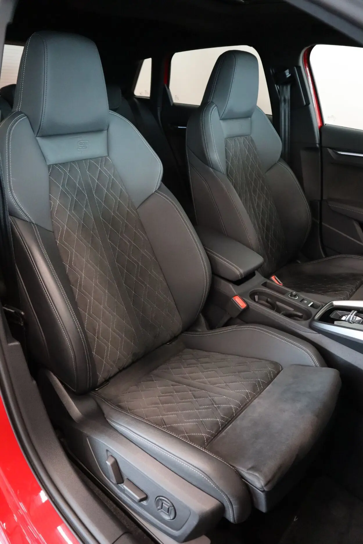 Audi S3, 2.0, 228 kW, bensiin, automaat, nelikvedu