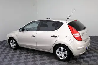 Hyundai i30, 1.4, 108 kW, bensiin, manuaal, esivedu