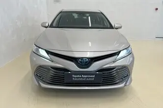 Toyota Camry, 2.5, 131 kW, hybrid, automatic, front-wheel drive