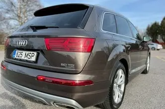 Audi Q7, 3.0, 210 kW, hybrid, automatic, four-wheel drive