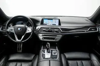 BMW 740, 2.0, 240 kW, automatic, rear-wheel drive