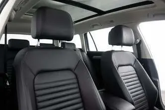 Volkswagen Passat, 2.0, 110 kW, diesel, manual, front-wheel drive