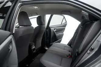 Toyota Corolla, 1.6, 97 kW, petrol, manual, front-wheel drive