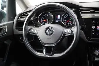 Volkswagen Touran, 1.5, 110 kW, bensiin, automaat, esivedu