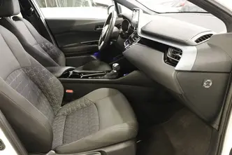 Toyota C-HR, 1.8, 72 kW, hübriid, automaat, esivedu