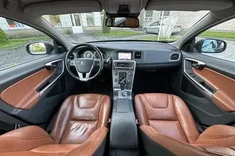 Volvo V60, 2.0, 120 kW, diisel, automaat, esivedu