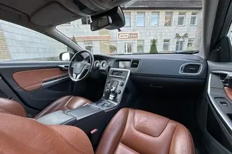 Volvo V60, 2.0, 120 kW, diisel, automaat, esivedu