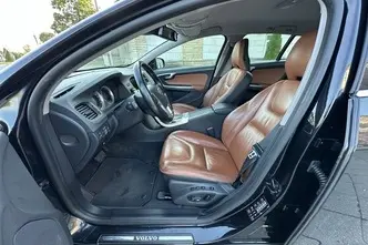 Volvo V60, 2.0, 120 kW, diisel, automaat, esivedu
