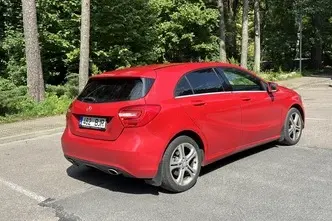 Mercedes-Benz A 180, 1.6, 90 kW, bensiin, automaat, esivedu