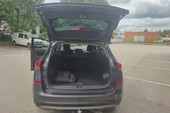 Hyundai Tucson, 1.6, 100 kW, diisel, automaat, nelikvedu
