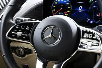 Mercedes-Benz EQC, 135 kW, elekter, automaat, nelikvedu