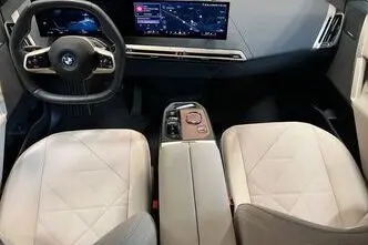 BMW iX, 240 kW, elekter, automaat, nelikvedu