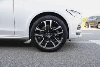 Volvo V90 Cross Country, 2.0, 173 kW, hübriid, automaat, nelikvedu