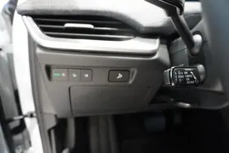 Škoda, 89 kW, электричество, автомат, задний привод